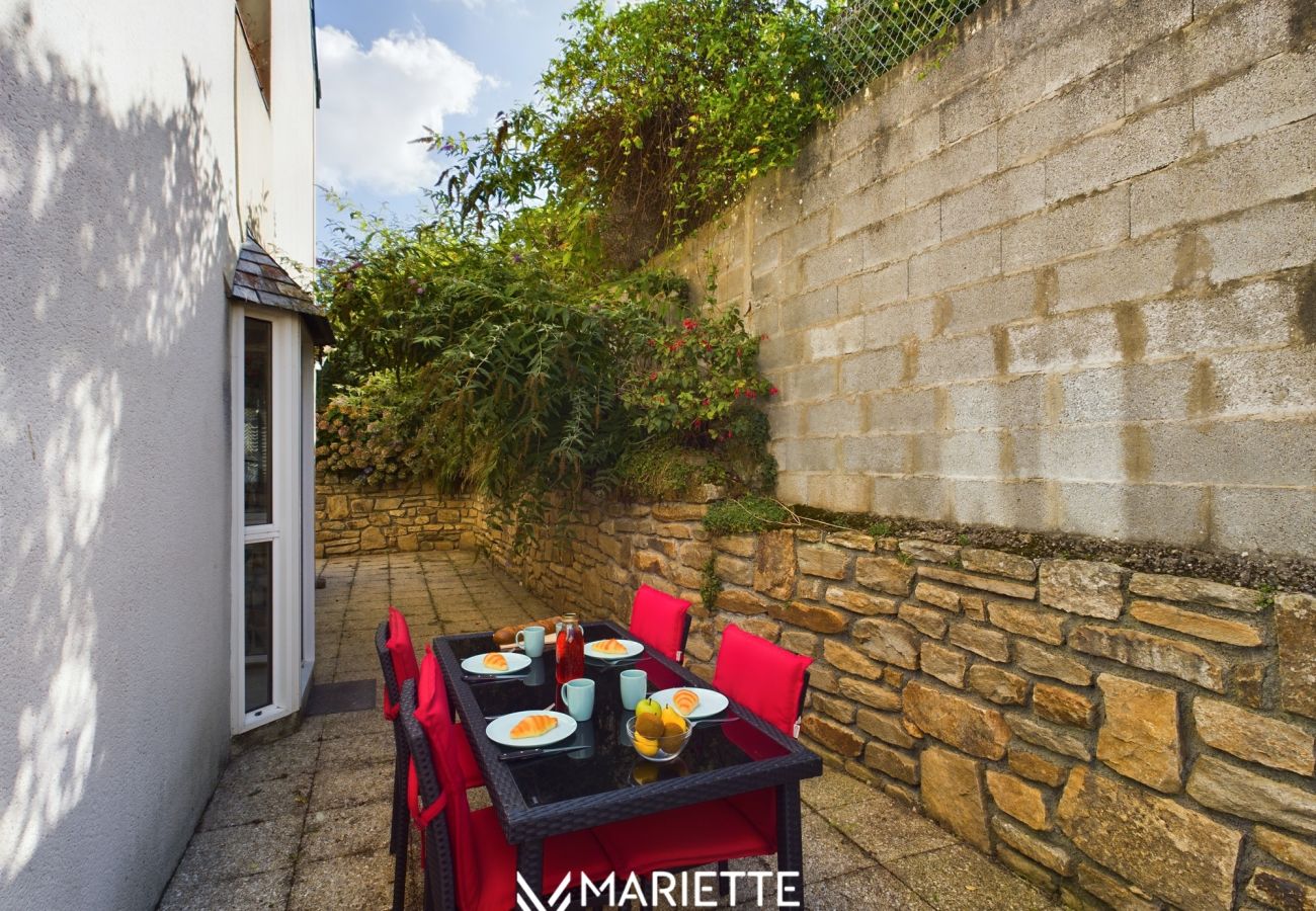 Appartement à Concarneau - -ESCALE- CONCARNEAU GRANDE TERRASSE ET PARKING