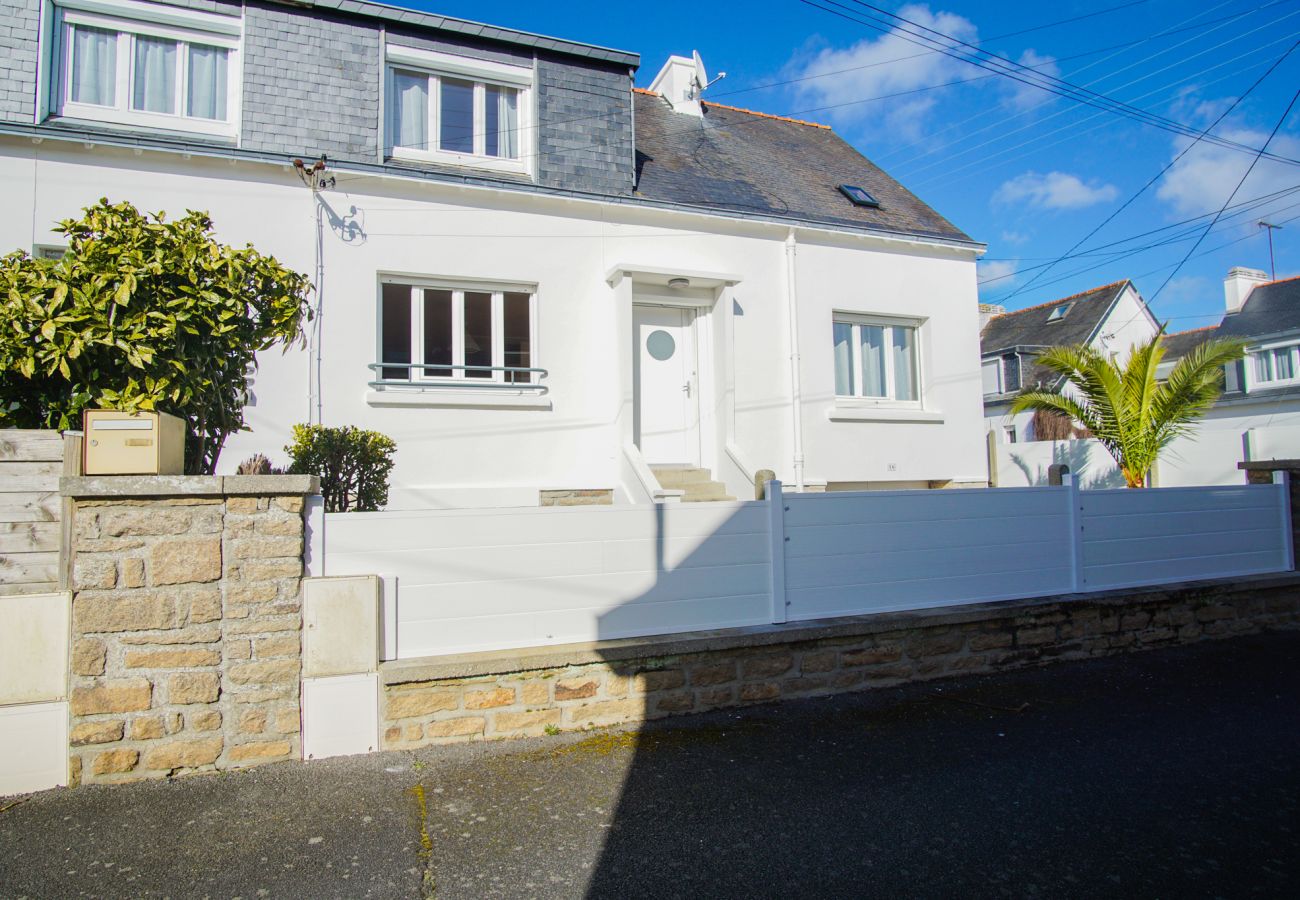 Maison à Concarneau - -HORTENSE- MAISON SABLES BLANCS Á 300M DES PLAGES