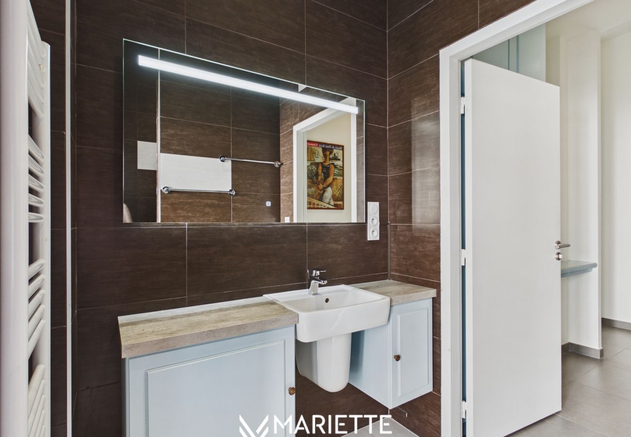 Appartement à Concarneau - -LE BOUDOIR- ÉLÉGANT T2 CONCARNEAU HYPERCENTRE