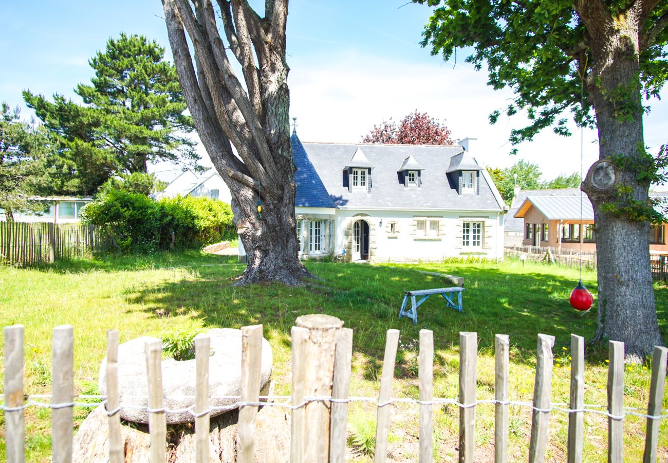 Maison à Concarneau - -BALUM-MAISON FAMILIALE JARDIN Á  150M DES PLAGES