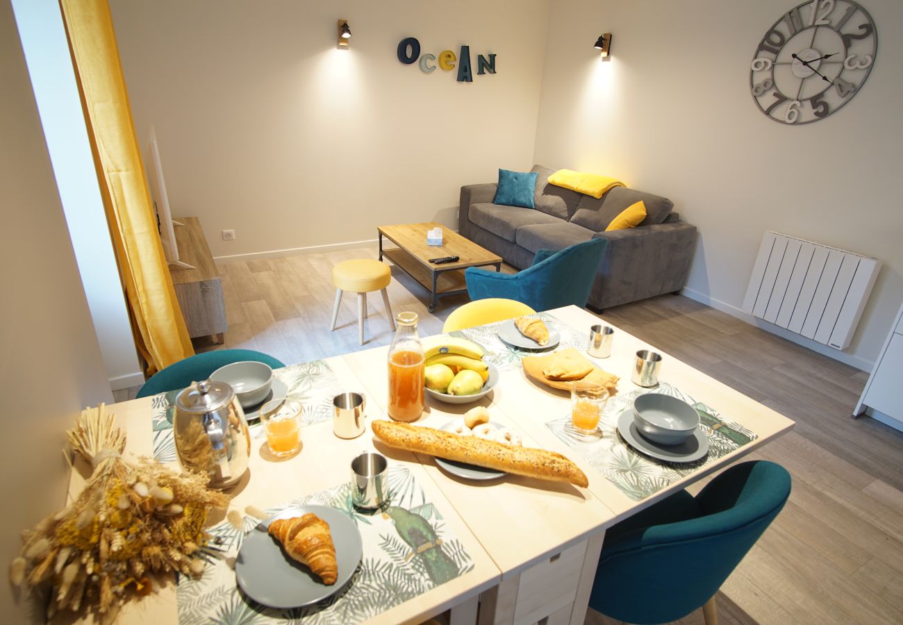 Appartement à Concarneau - -YELL- T3 CONCARNEAU HYPER CENTRE AVEC TERRASSE