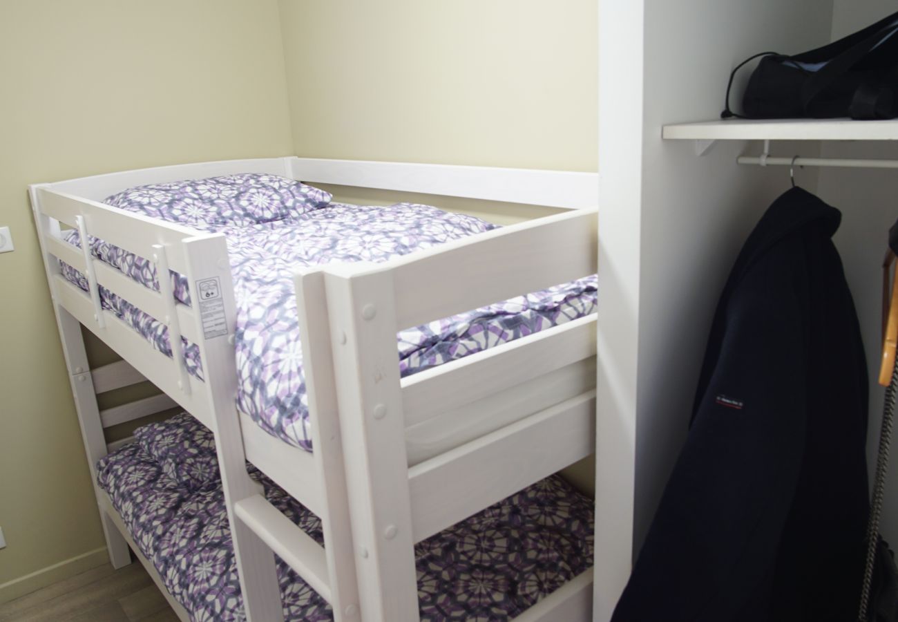 Appartement à Concarneau - -YELL- T3 CONCARNEAU HYPER CENTRE AVEC TERRASSE