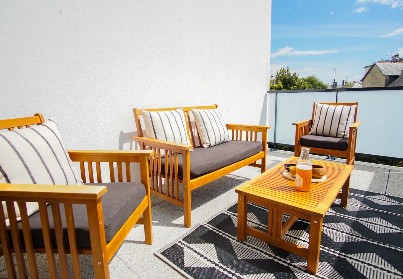 Appartement à Concarneau - -SHELBY- T2 ARRIÈRE CORNICHE PARKING ET TERRASSE