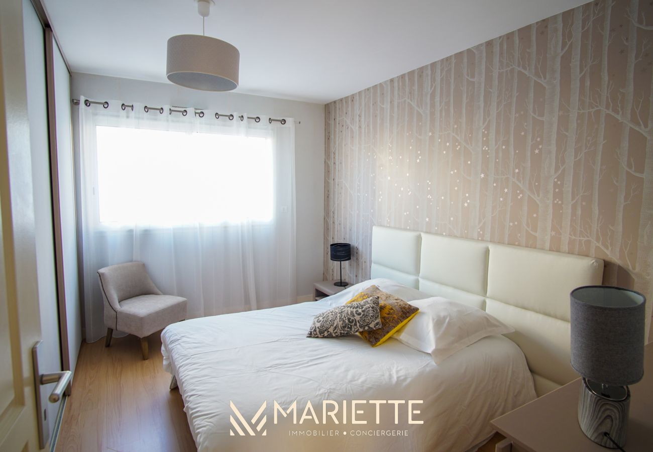 Appartement à Concarneau - -DALIA- APPARTEMENT CENTRE-VILLE-TERRASSE-PARKING