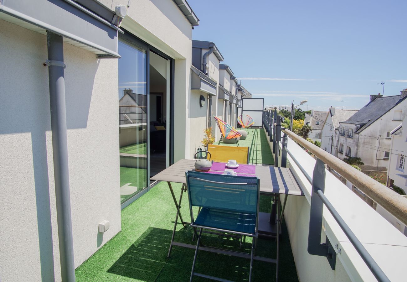 Appartement à Concarneau - -FULL- MAGNIFIQUE T3, TERRASSE VUE MER ET GARAGE