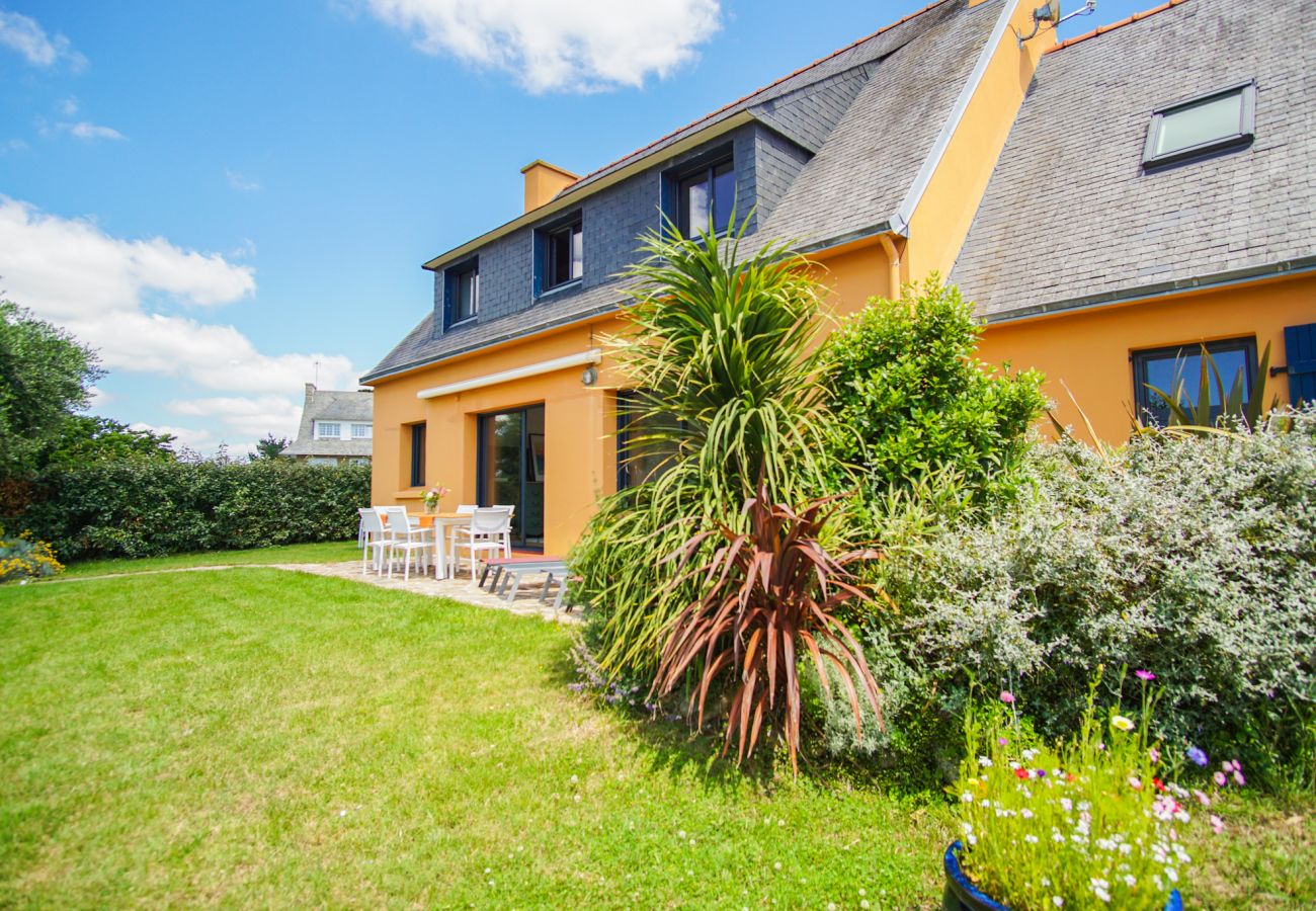 Maison à Névez - -GAÏA- MAISON FAMILIALE VUE MER ET JARDIN DOURVEIL