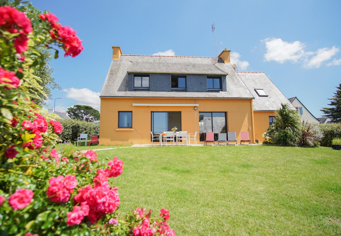 Maison à Névez - -GAÏA- MAISON FAMILIALE VUE MER ET JARDIN DOURVEIL