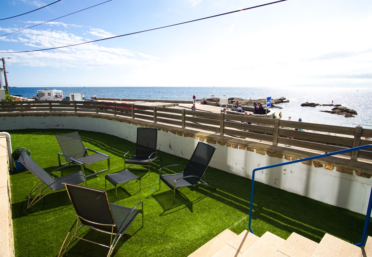 Maison à Concarneau - -AVEL DRO- Belle maison familiale vue mer corniche