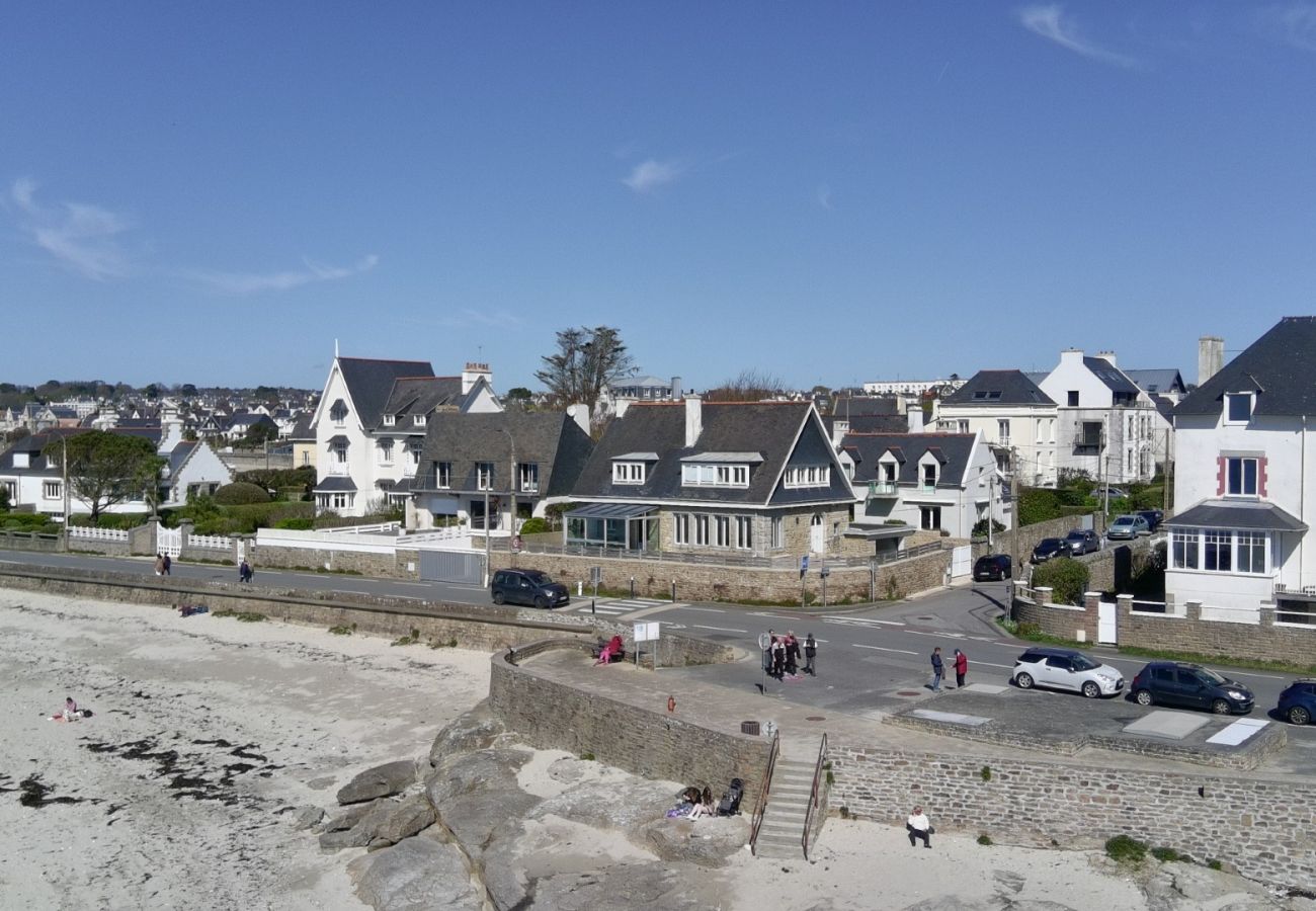 Maison à Concarneau - -AVEL DRO- Belle maison familiale vue mer corniche