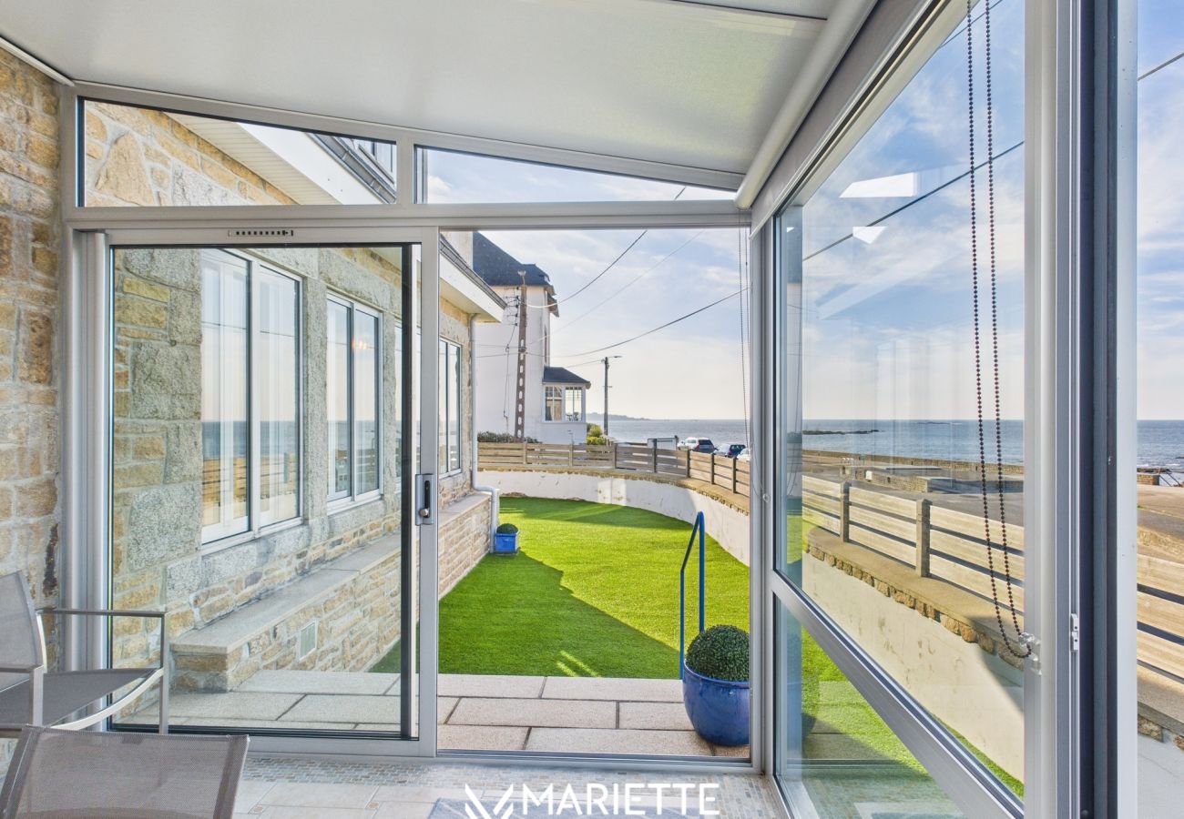 Maison à Concarneau - -AVEL DRO- Belle maison familiale vue mer corniche