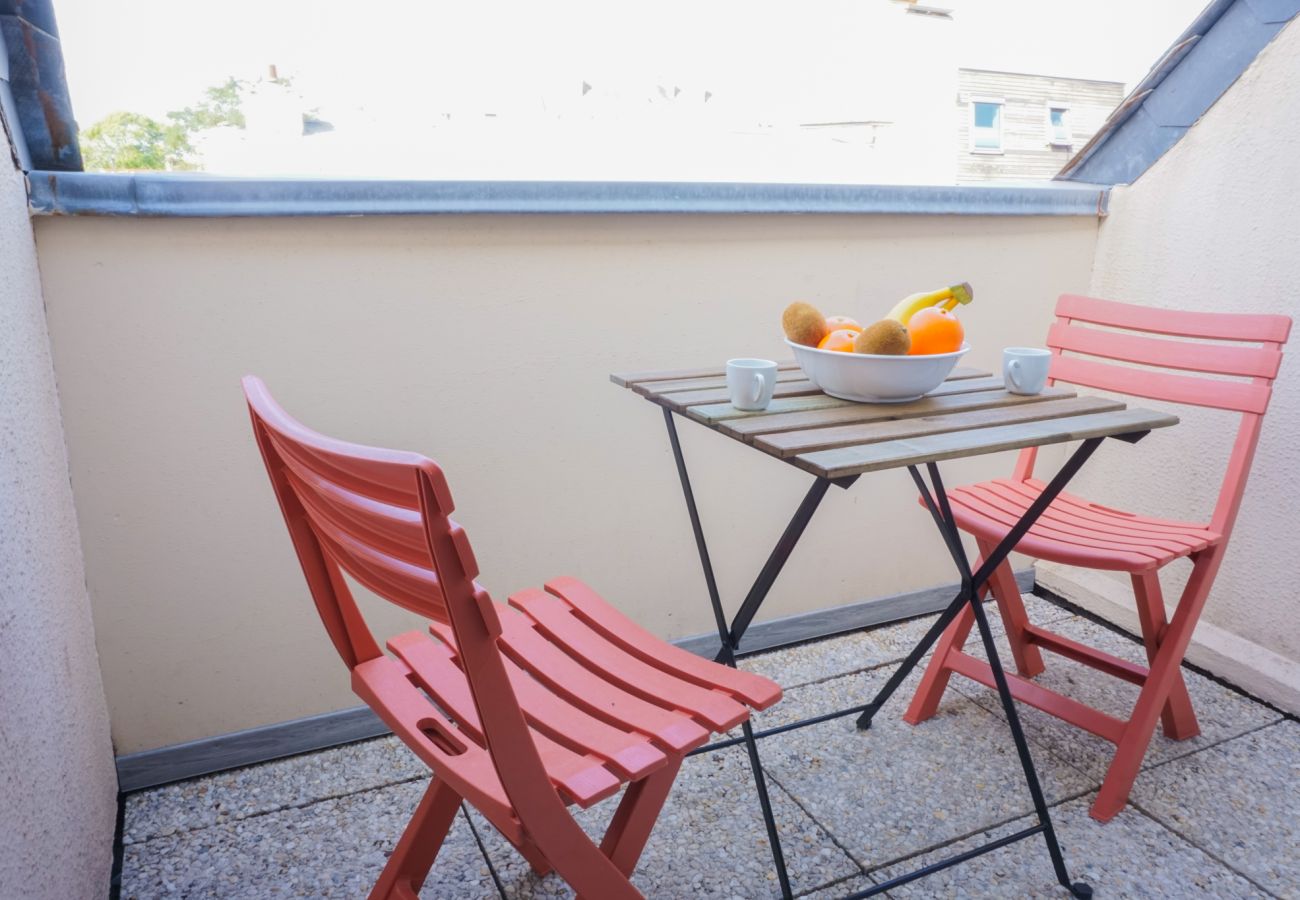 Appartement à Concarneau - -SIENA- Charmant T2,balcon &parking au cent