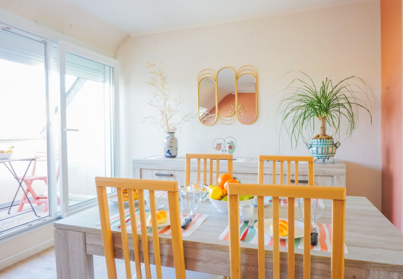 Appartement à Concarneau - -SIENA- Charmant T2,balcon &parking au cent