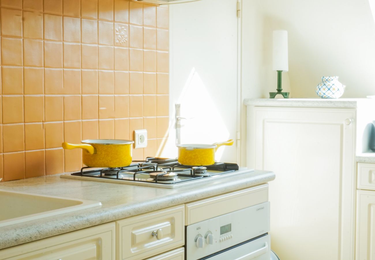 Appartement à Concarneau - -SIENA- Charmant T2,balcon &parking au cent