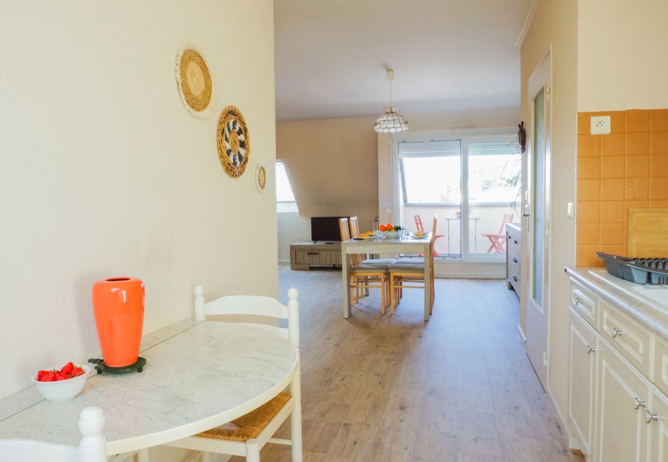 Appartement à Concarneau - -SIENA- Charmant T2,balcon &parking au cent