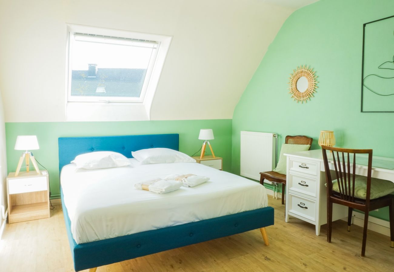 Appartement à Concarneau - -SIENA- Charmant T2,balcon &parking au cent