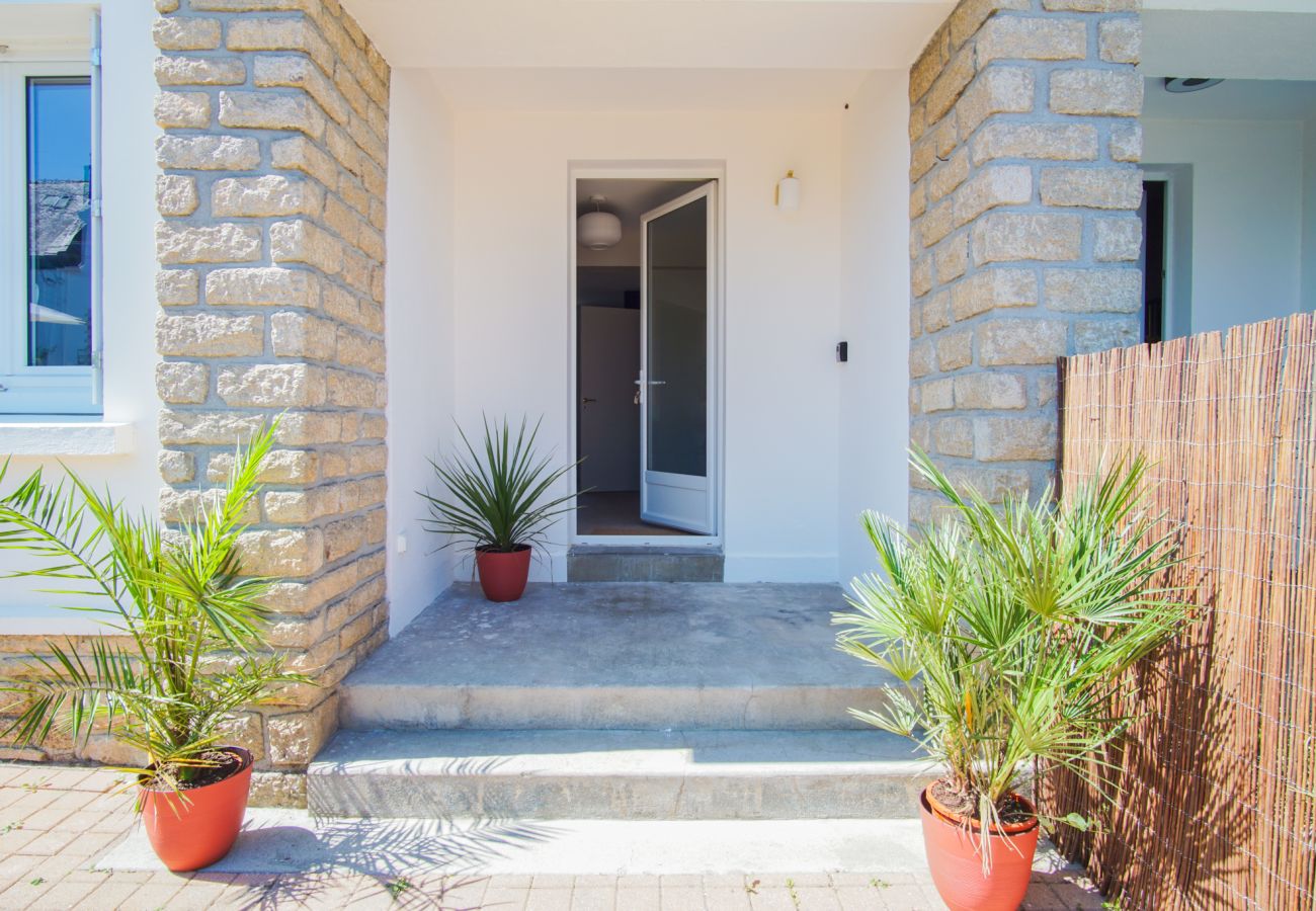 Appartement à Concarneau - -LE SENTIER- ÉLÉGANT T3 AVEC JARDIN PROCHE MER