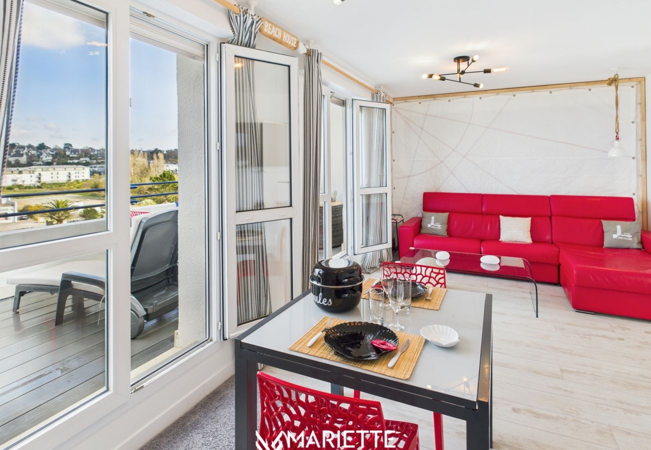 Appartement à Concarneau - -AR MEN- T2 AVEC TERRASSE VUE MER - PLAGE À 50 M