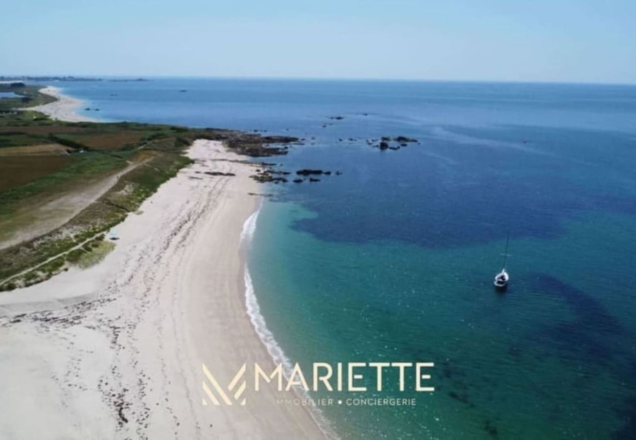 Appartement à Concarneau - -AR MEN- T2 AVEC TERRASSE VUE MER - PLAGE À 50 M