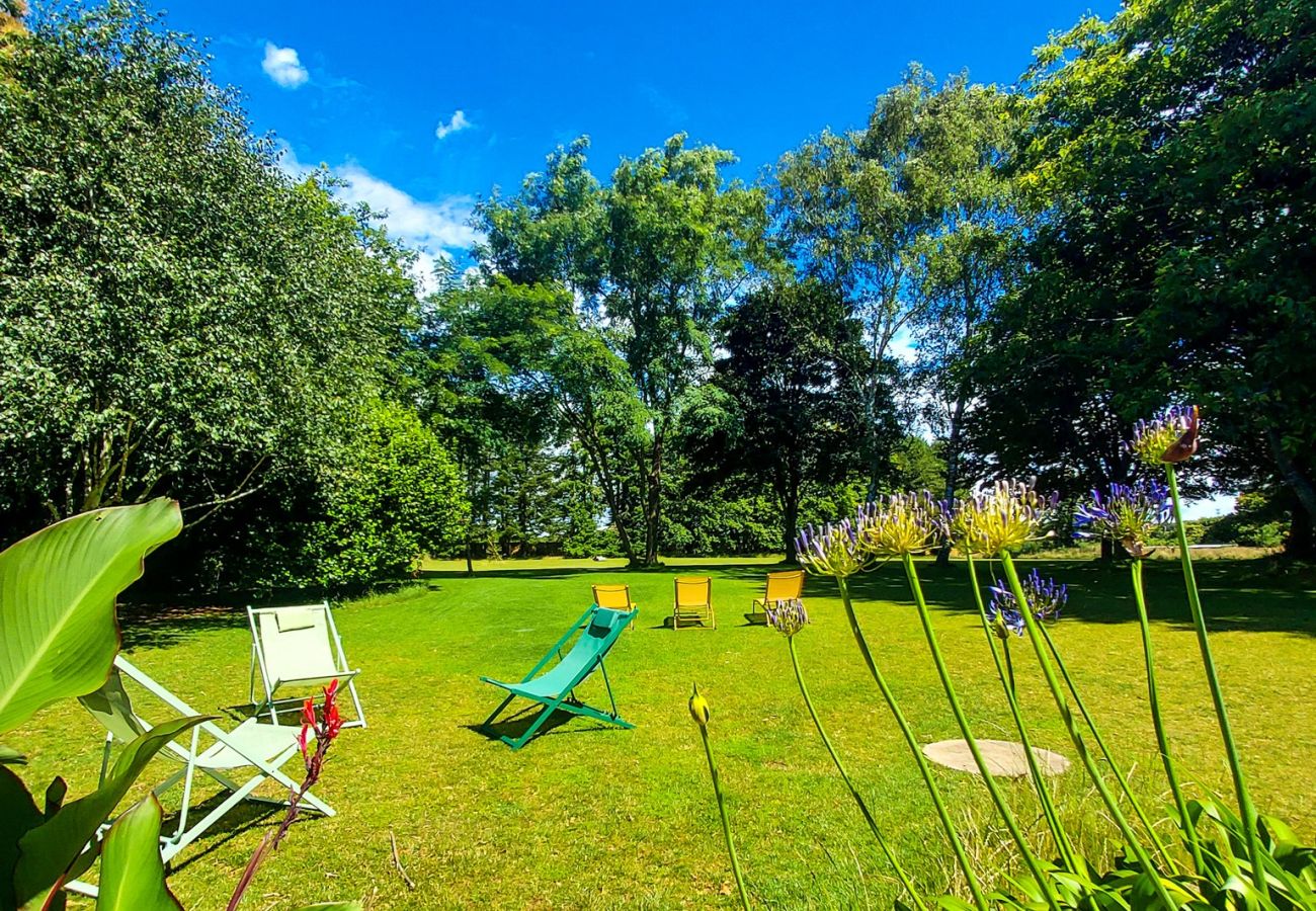 Maison à Concarneau - -PÉTREL- MAISON DE CAMPAGNE AVEC GRAND JARDIN