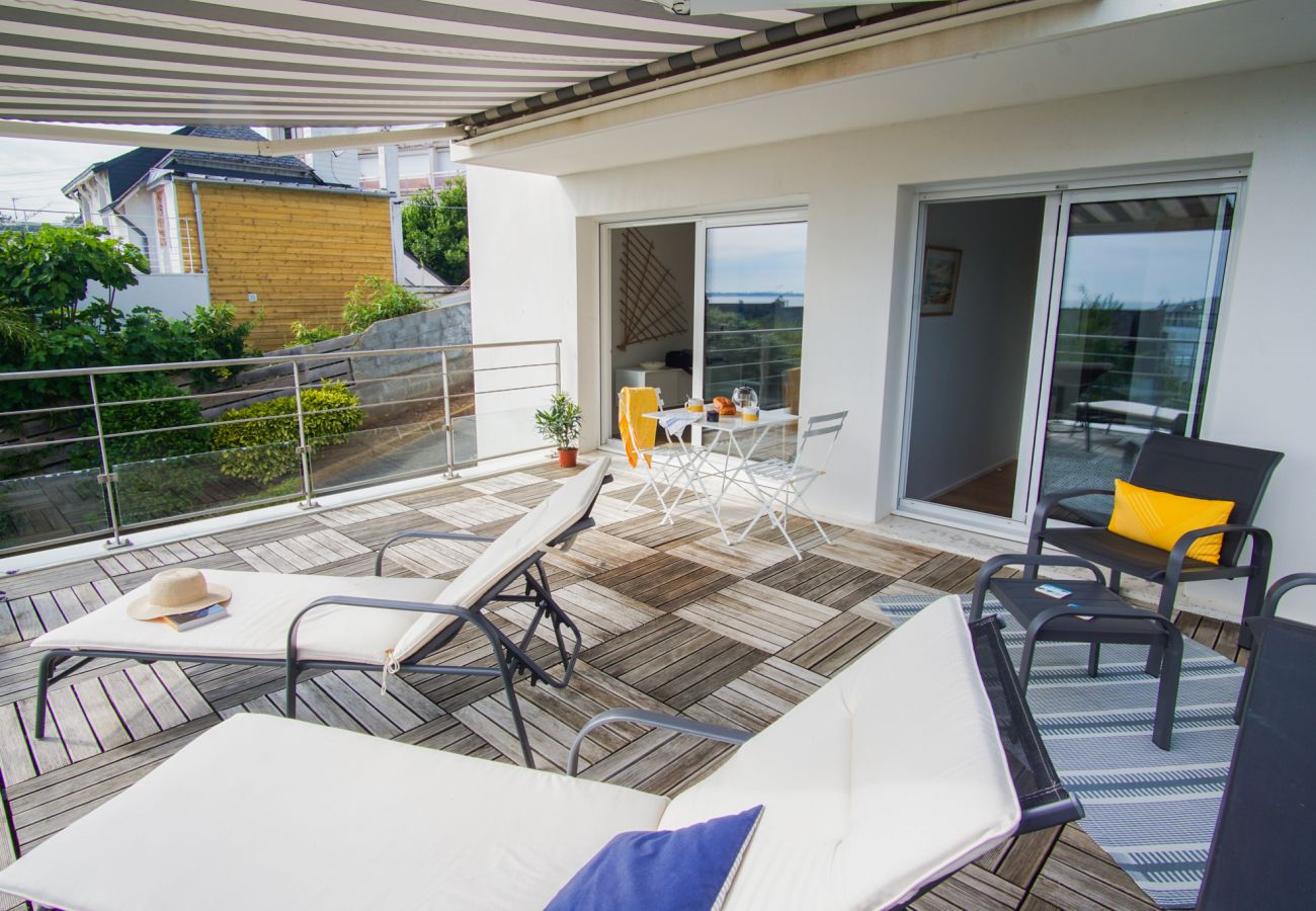 Appartement à Concarneau - -La Terrasse- T2 avec Terrasse vue mer