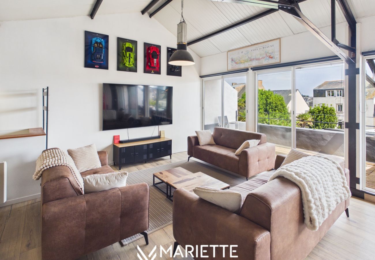 Appartement à Concarneau - -LE LOFT- TERRASSE PARKING PRIVÉ CONCARNEAU CENTRE