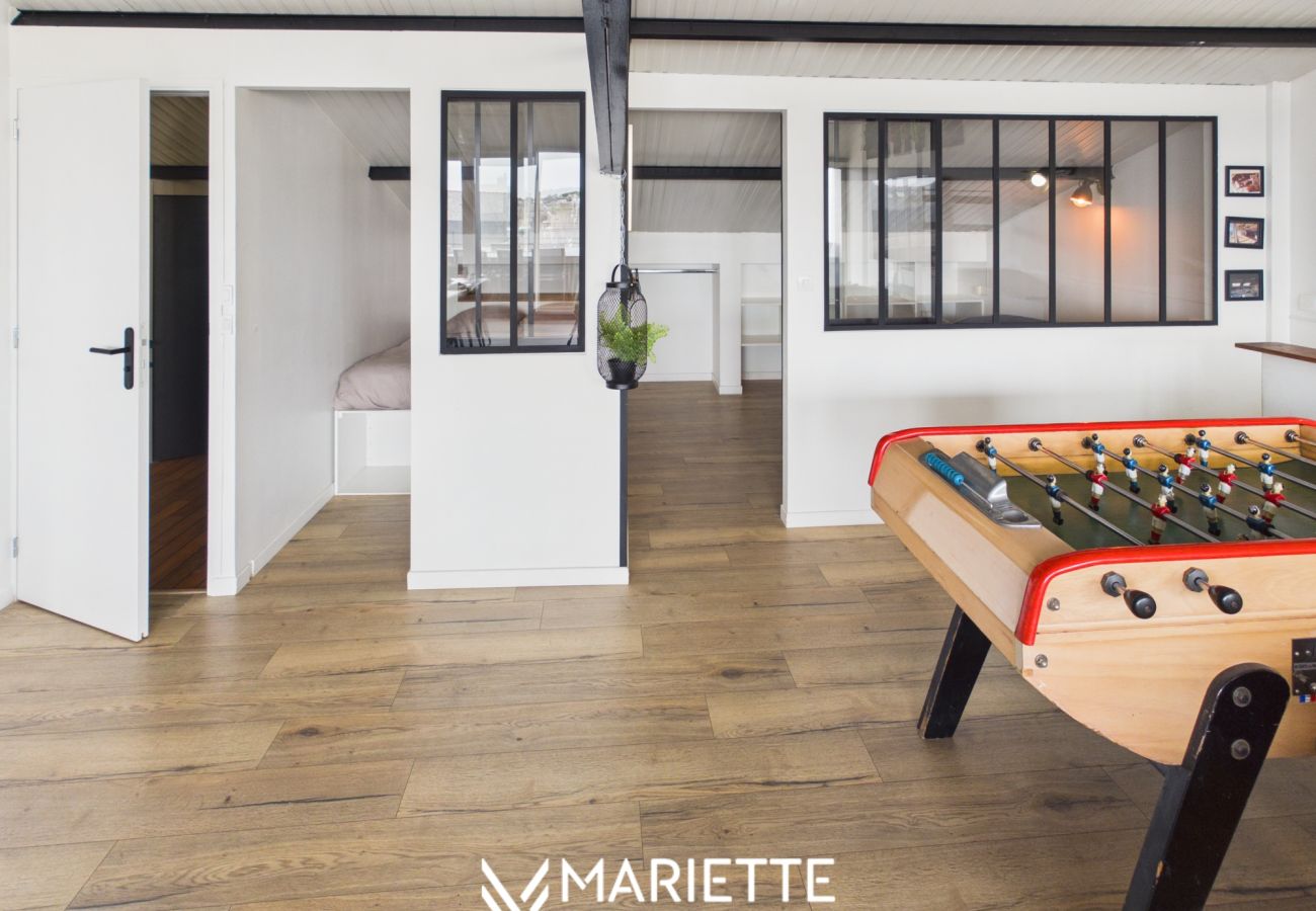 Appartement à Concarneau - -LE LOFT- TERRASSE PARKING PRIVÉ CONCARNEAU CENTRE