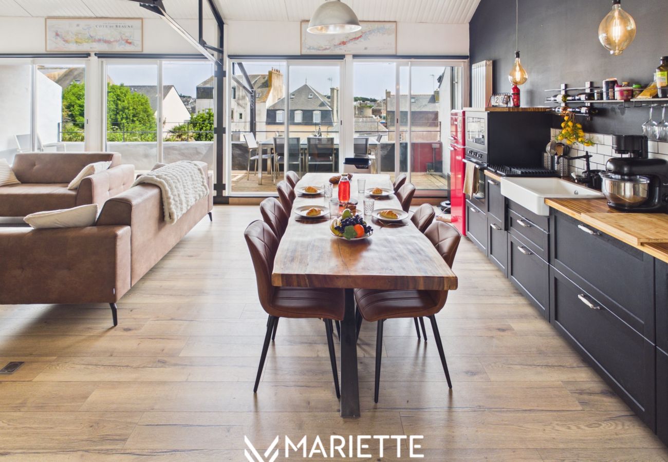 Appartement à Concarneau - -LE LOFT- TERRASSE PARKING PRIVÉ CONCARNEAU CENTRE