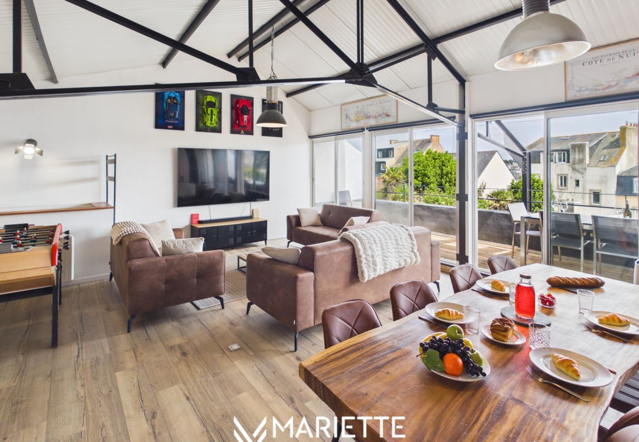 Appartement à Concarneau - -LE LOFT- TERRASSE PARKING PRIVÉ CONCARNEAU CENTRE
