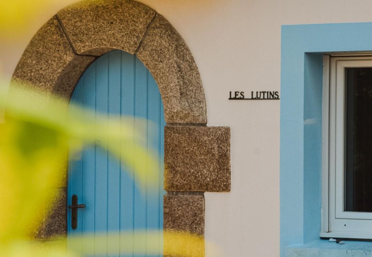 Maison à Concarneau - -LES LUTINS- CHARMANTE MAISON LES PIEDS DANS L'EAU