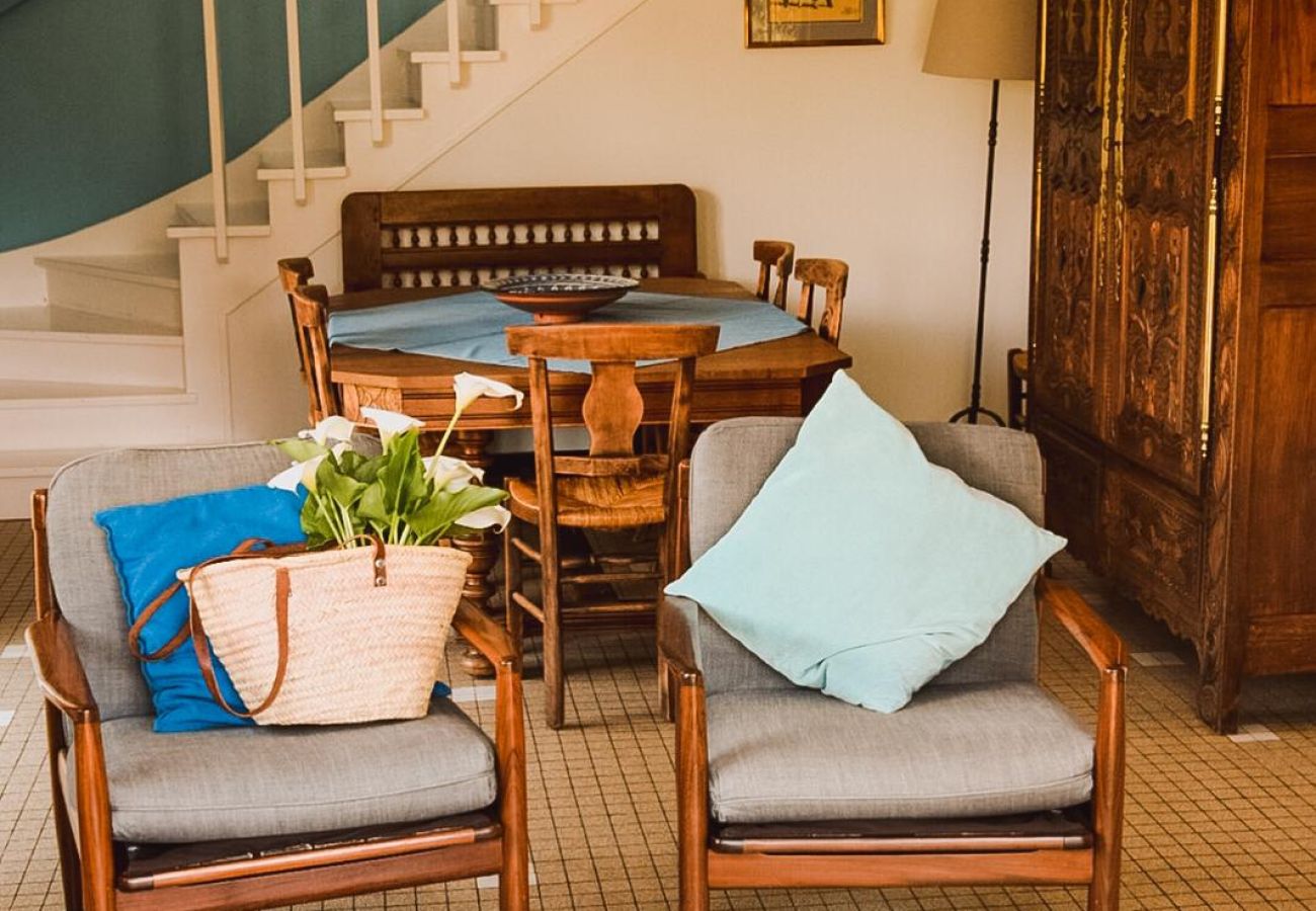 Maison à Concarneau - -LES LUTINS- CHARMANTE MAISON LES PIEDS DANS L'EAU