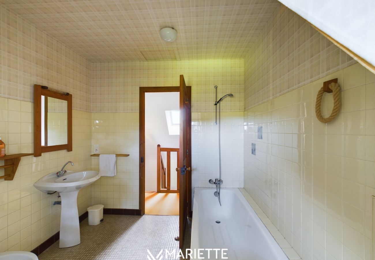 Maison à Névez - -BAYA- Authentique & familiale à l'Anse de Rospico