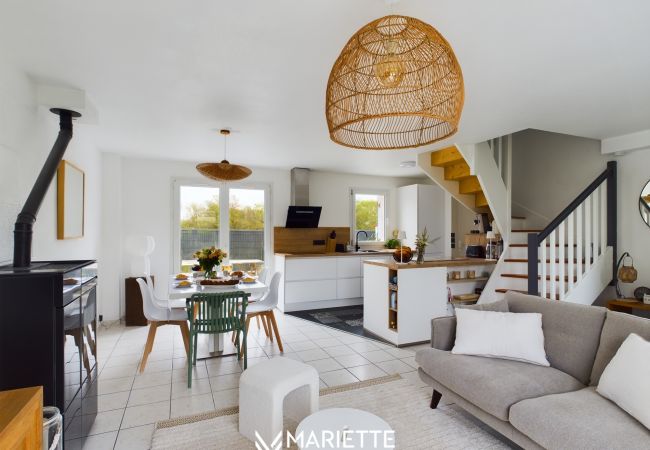 Maison mitoyenne à Trégunc - -COTTAGE- Maison chaleureuse en bord de mer