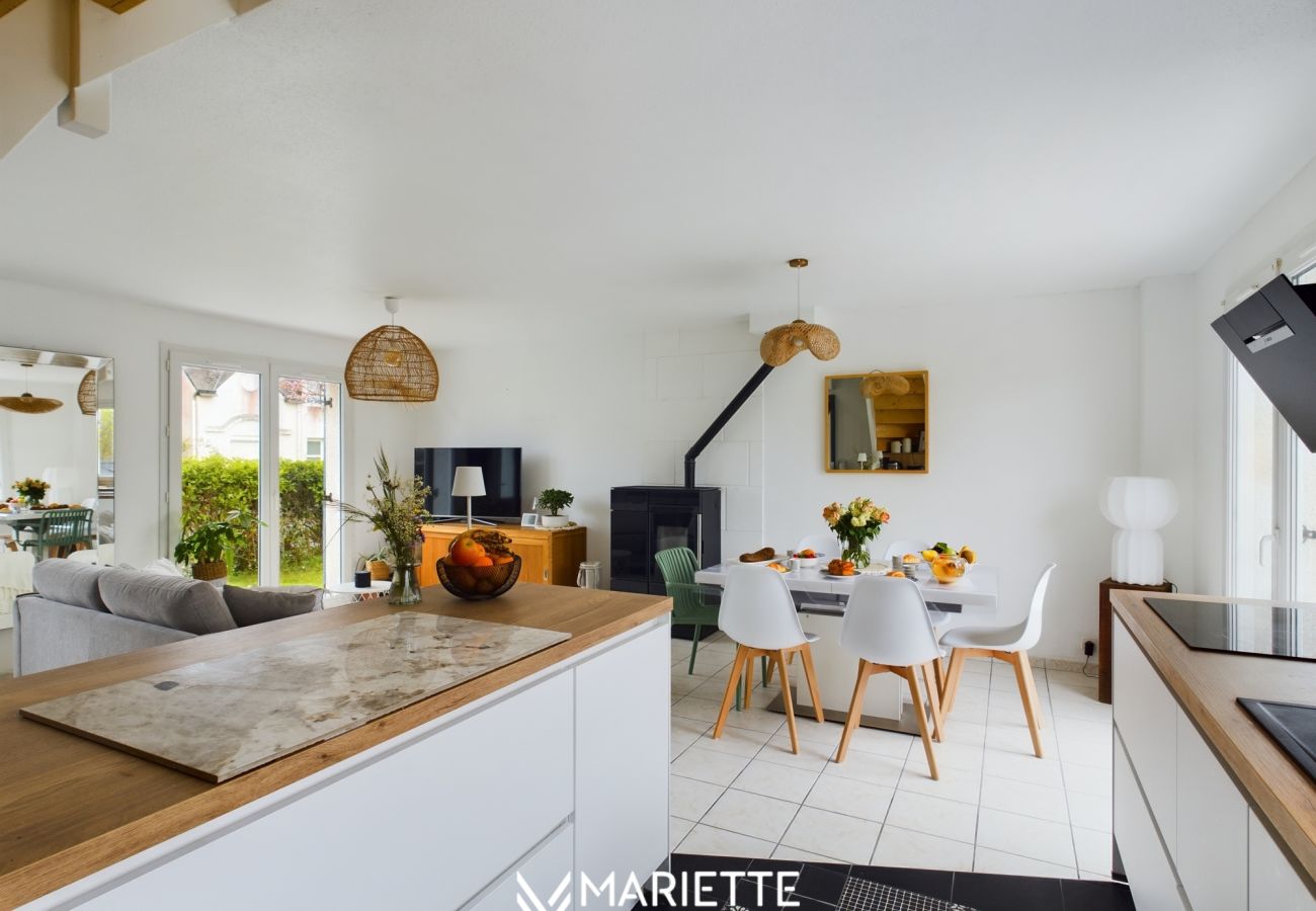 Maison mitoyenne à Trégunc - -COTTAGE- Maison chaleureuse en bord de mer