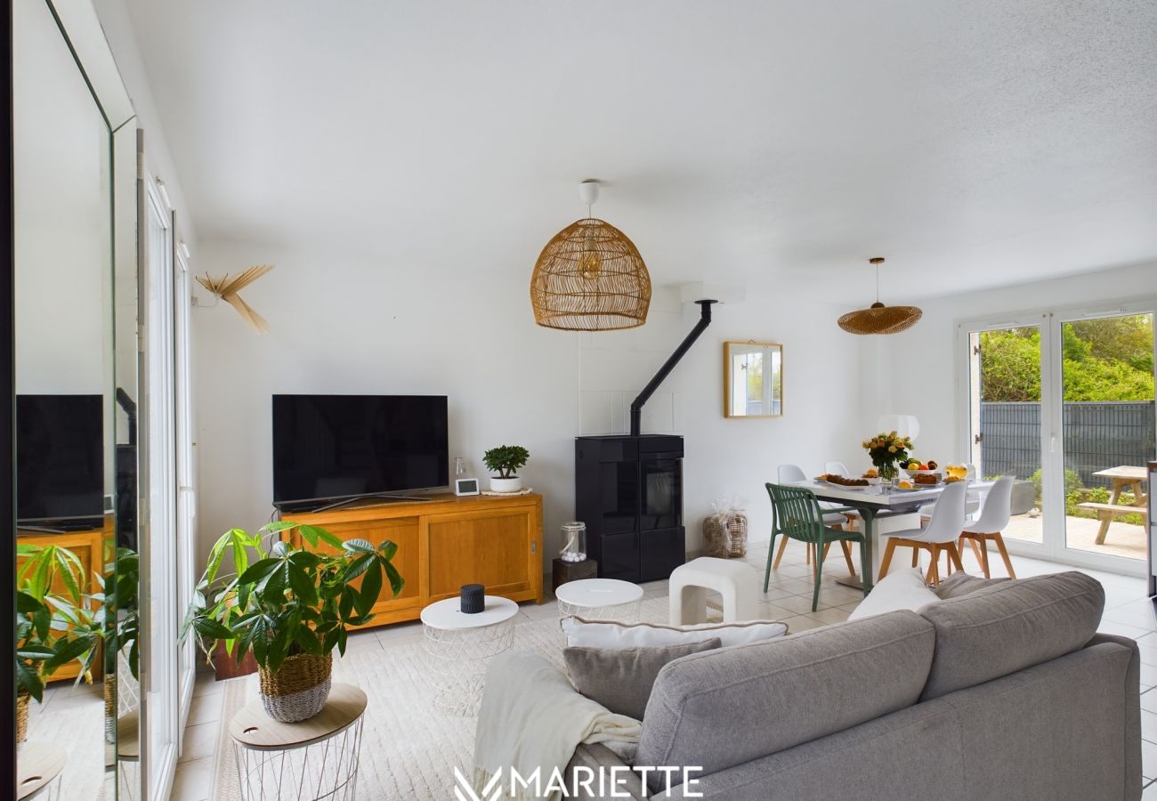 Maison mitoyenne à Trégunc - -COTTAGE- Maison chaleureuse en bord de mer