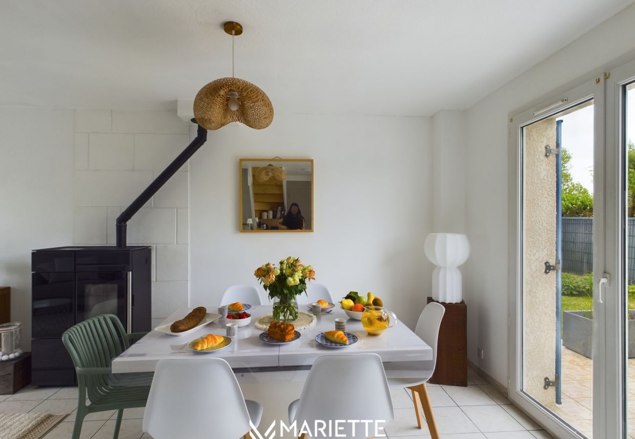 Maison mitoyenne à Trégunc - -COTTAGE- Maison chaleureuse en bord de mer