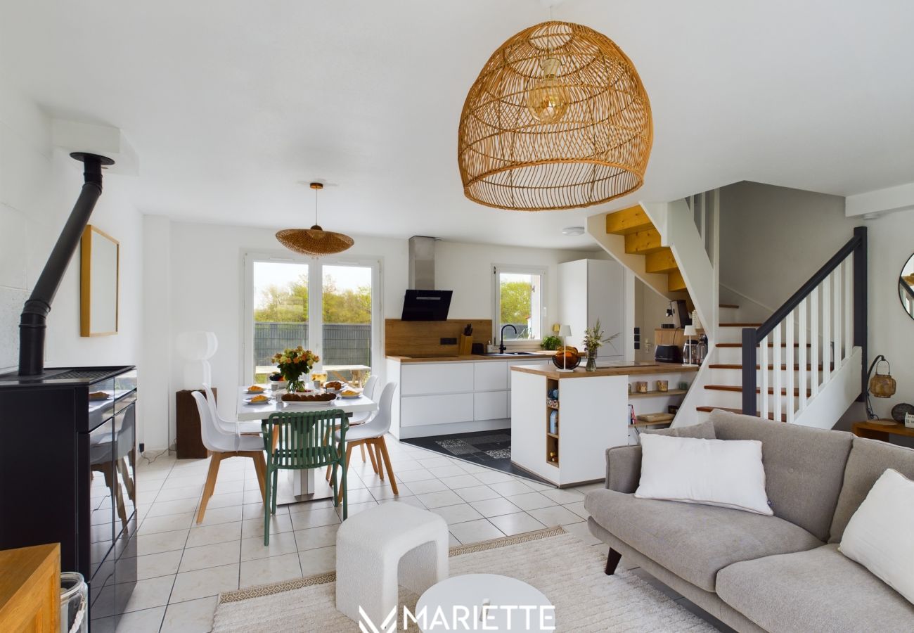 Maison mitoyenne à Trégunc - -COTTAGE- Maison chaleureuse en bord de mer