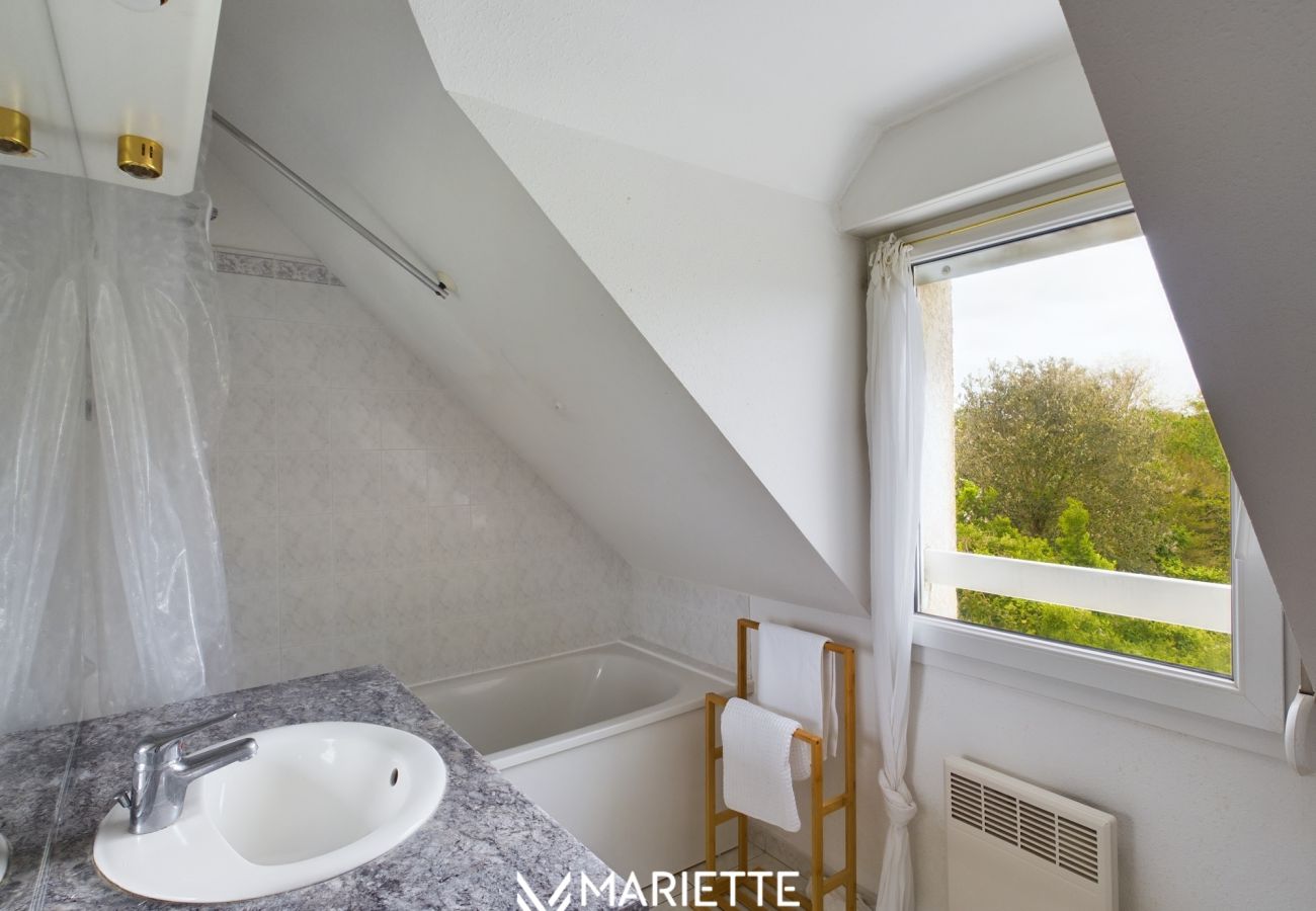 Maison mitoyenne à Trégunc - -COTTAGE- Maison chaleureuse en bord de mer