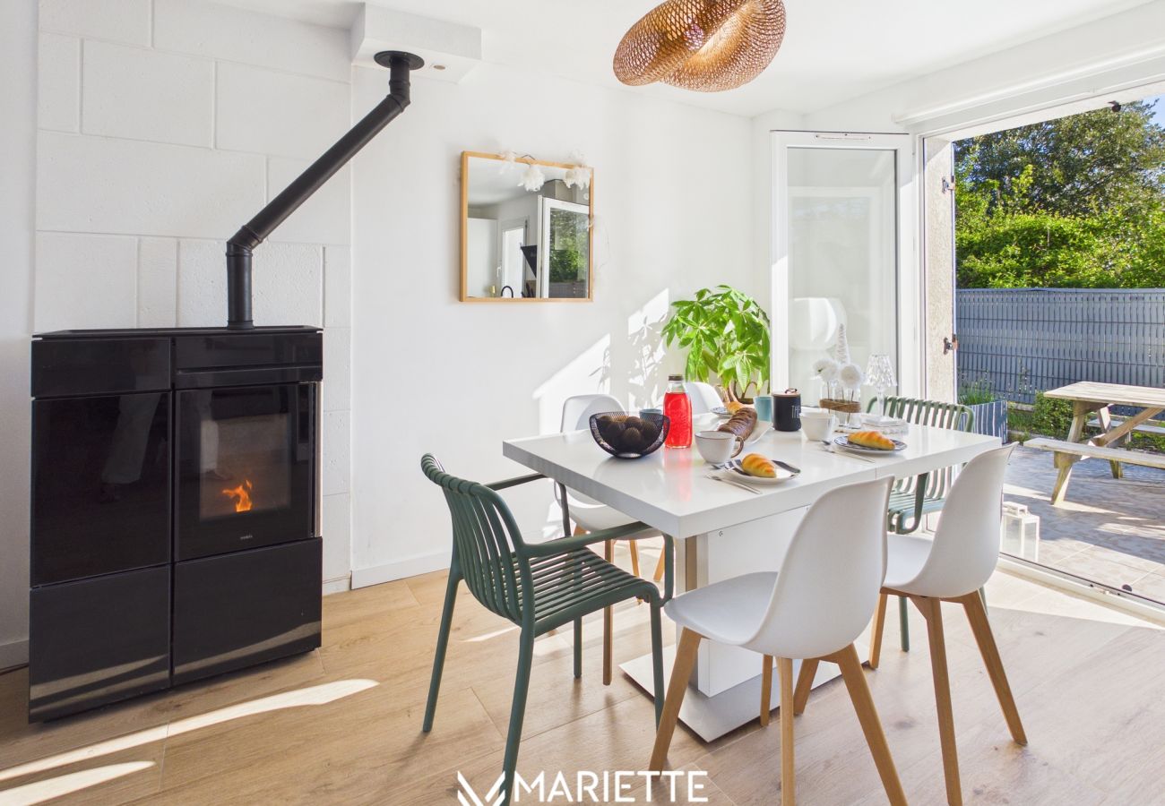 Maison mitoyenne à Trégunc - -COTTAGE- Maison chaleureuse en bord de mer