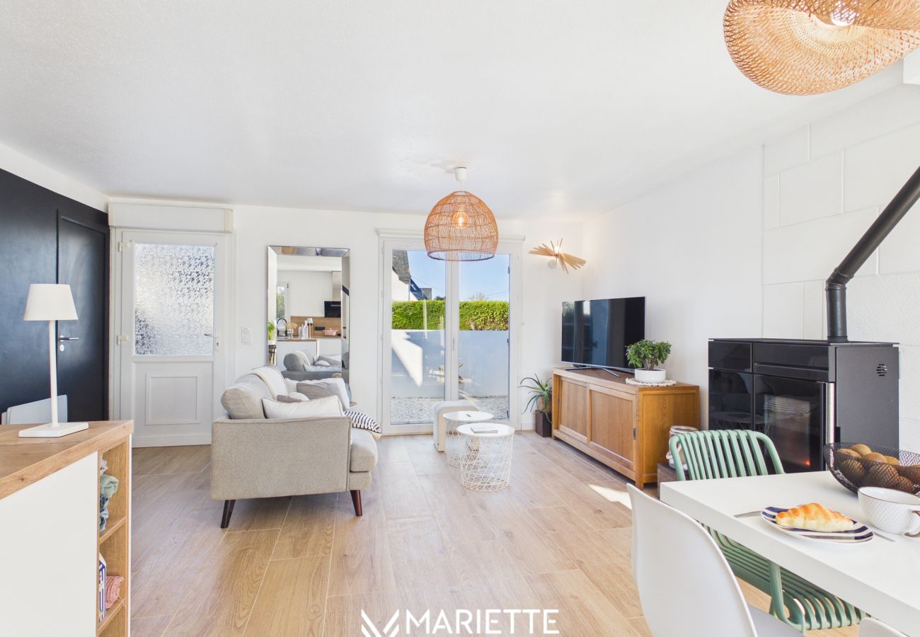 Maison mitoyenne à Trégunc - -COTTAGE- Maison chaleureuse en bord de mer