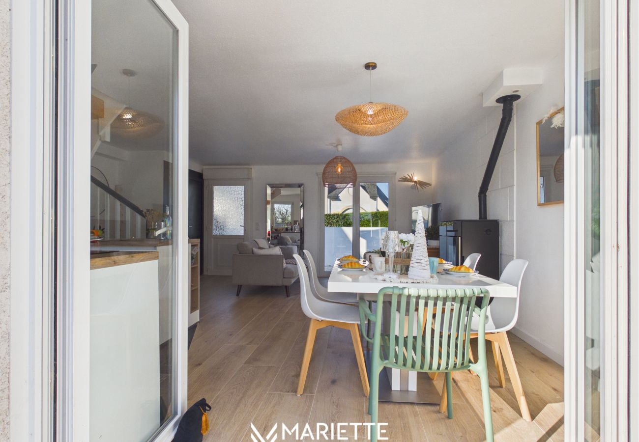 Maison mitoyenne à Trégunc - -COTTAGE- Maison chaleureuse en bord de mer