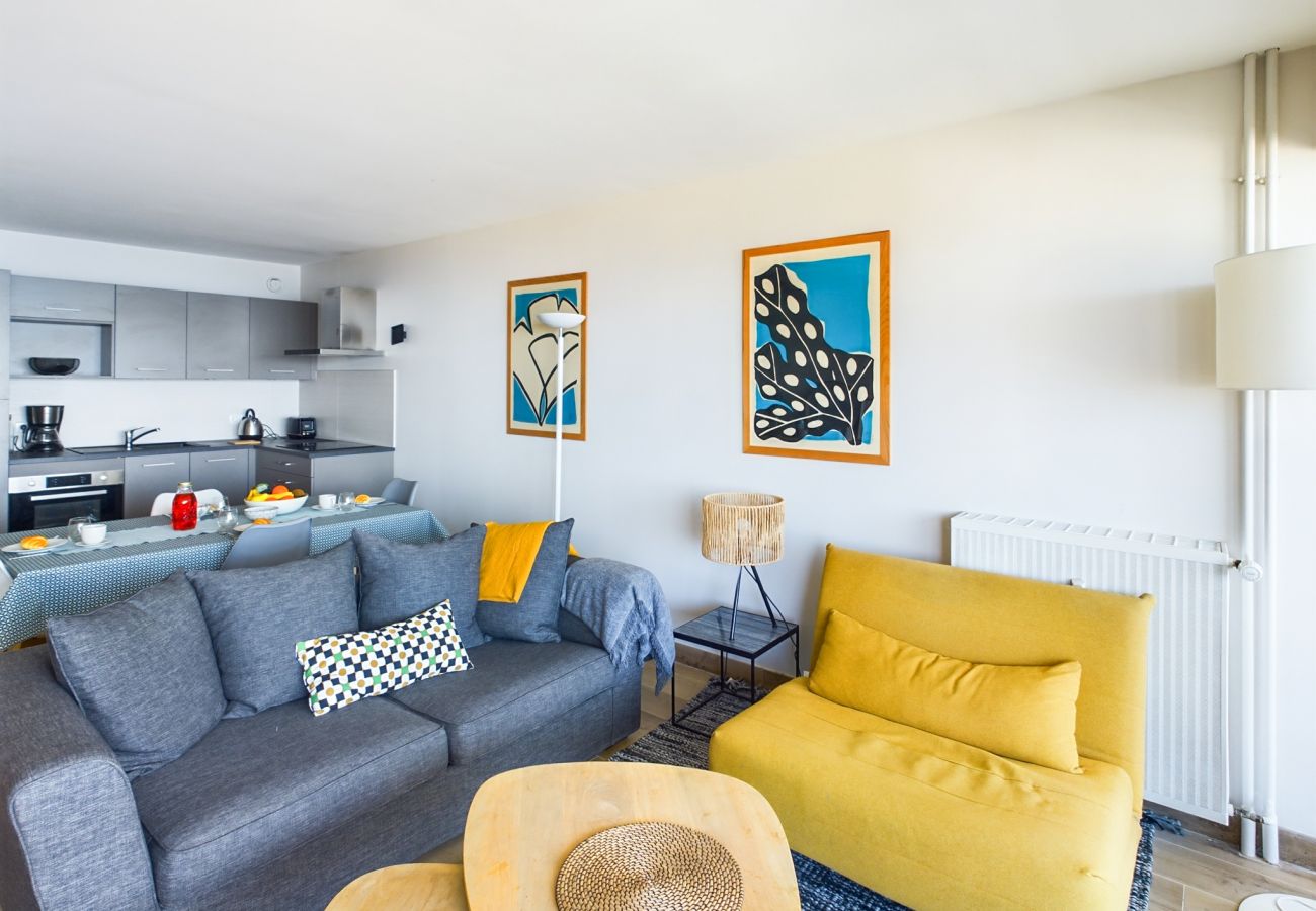 Appartement à Concarneau - -PAOLO- BEAU T2, VUE MER ET PARKING