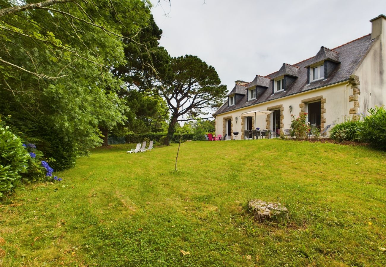 Maison à Concarneau - -EUGENE- Spacieuse néo-Bretonne à 1km des plages