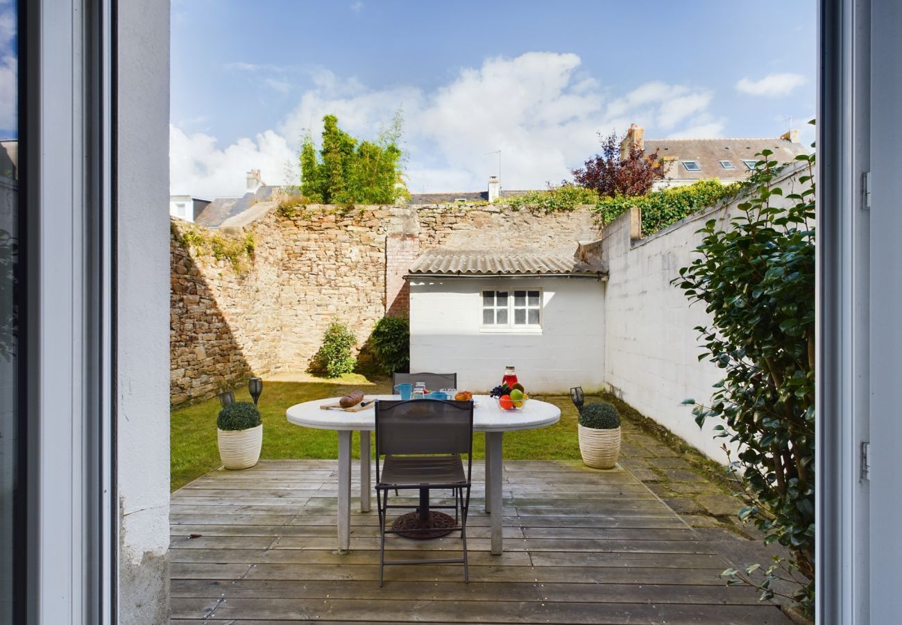 Studio à Concarneau - -GARDEN - Une Oasis au Cœur de Concarneau