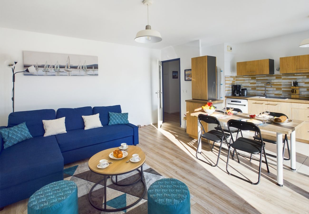 Appartement à Concarneau - -INDIGO-T3 avec balcon et 2 places de parking