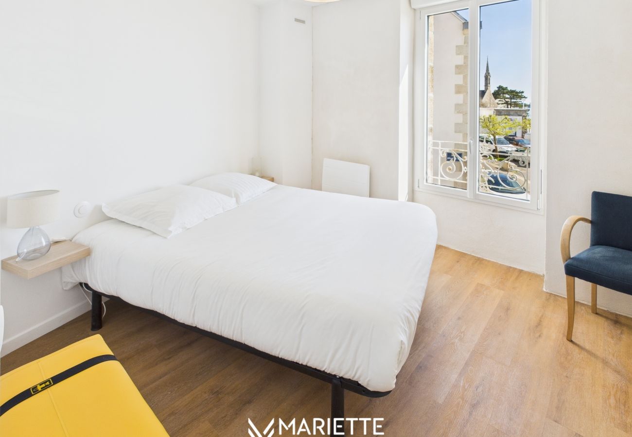 Maison à Concarneau - -COTTEN- Grand duplex vue mer au cœur de Concarnea