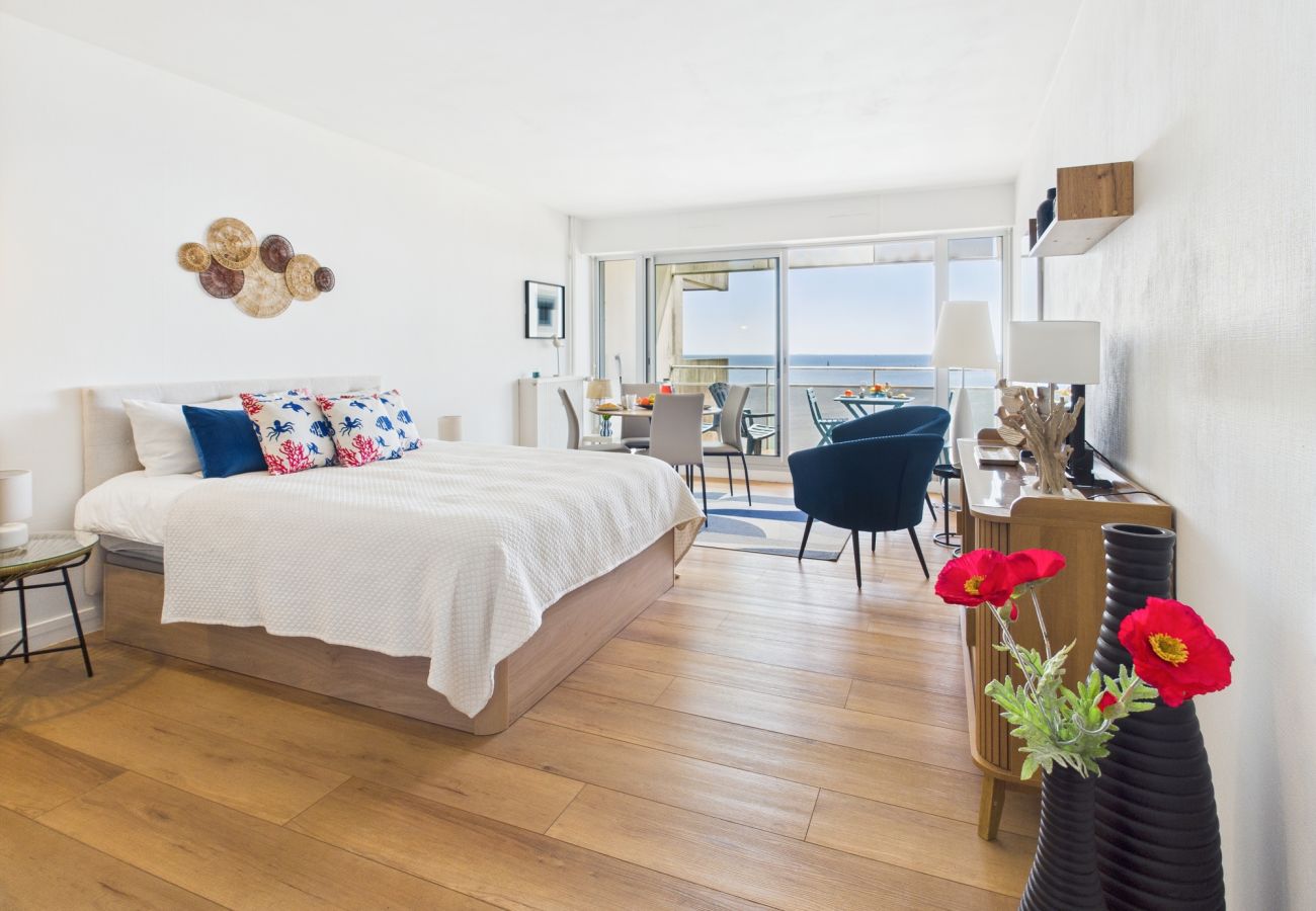 Studio à Concarneau - -Océan – Studio rénové avec parking et vue mer