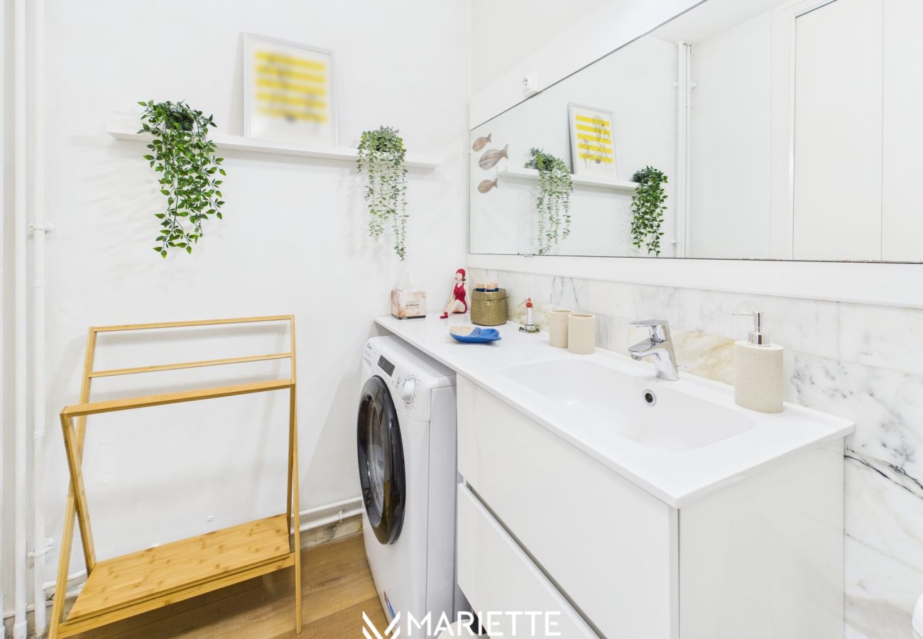 Studio à Concarneau - -Océan – Studio rénové avec parking et vue mer