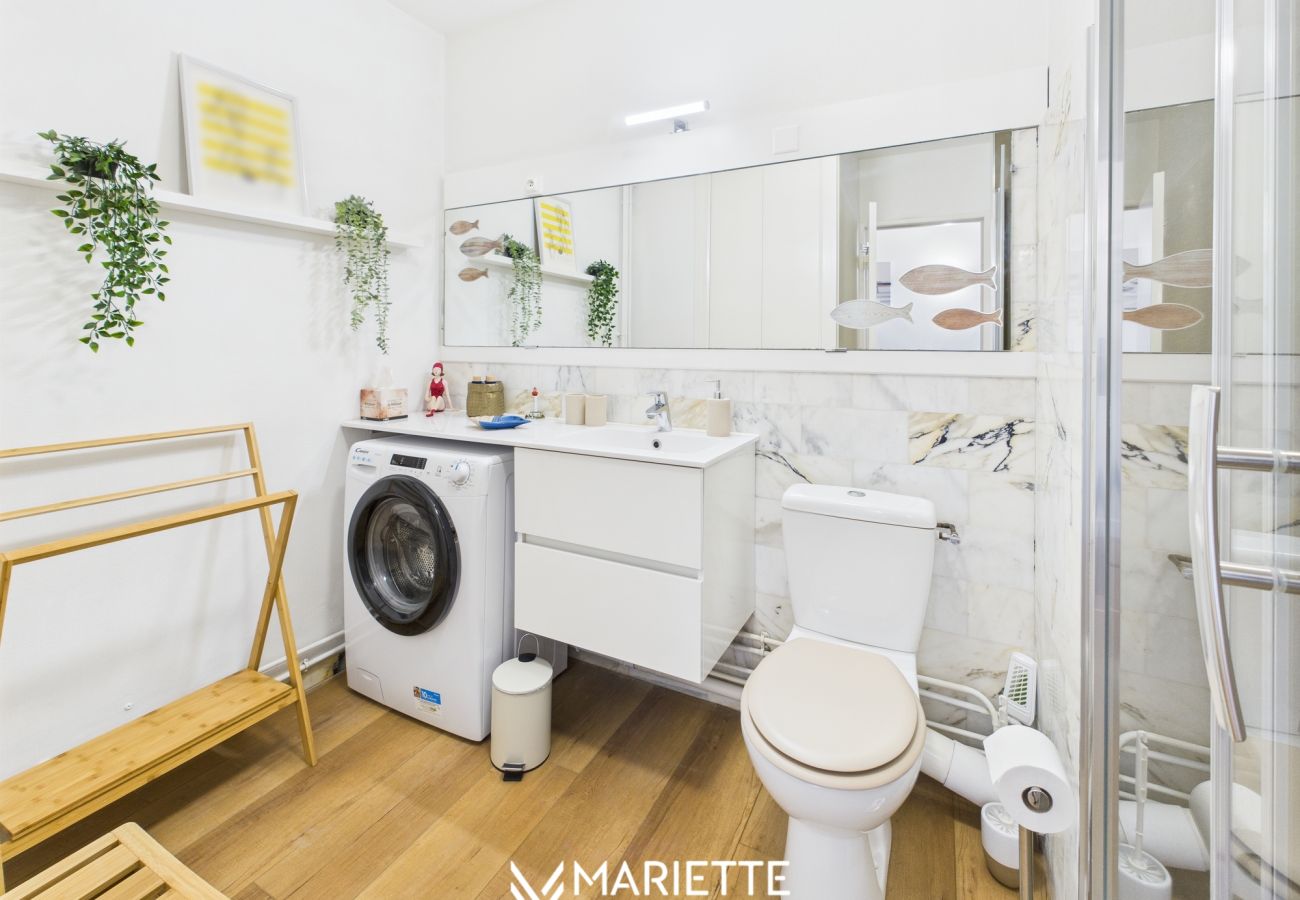 Studio à Concarneau - -Océan – Studio rénové avec parking et vue mer