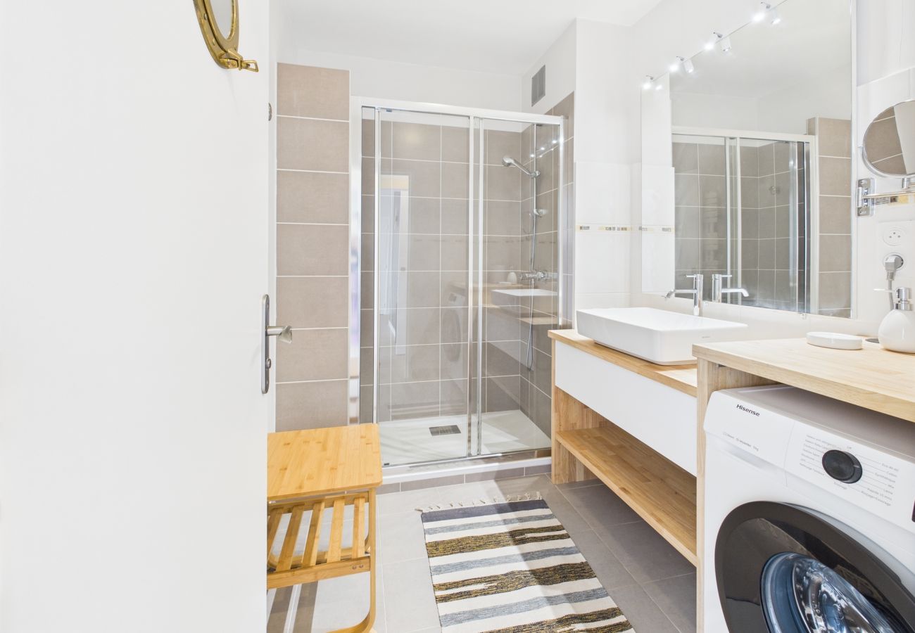 Appartement à Concarneau - -SWIM- T3 près des plages avec parking