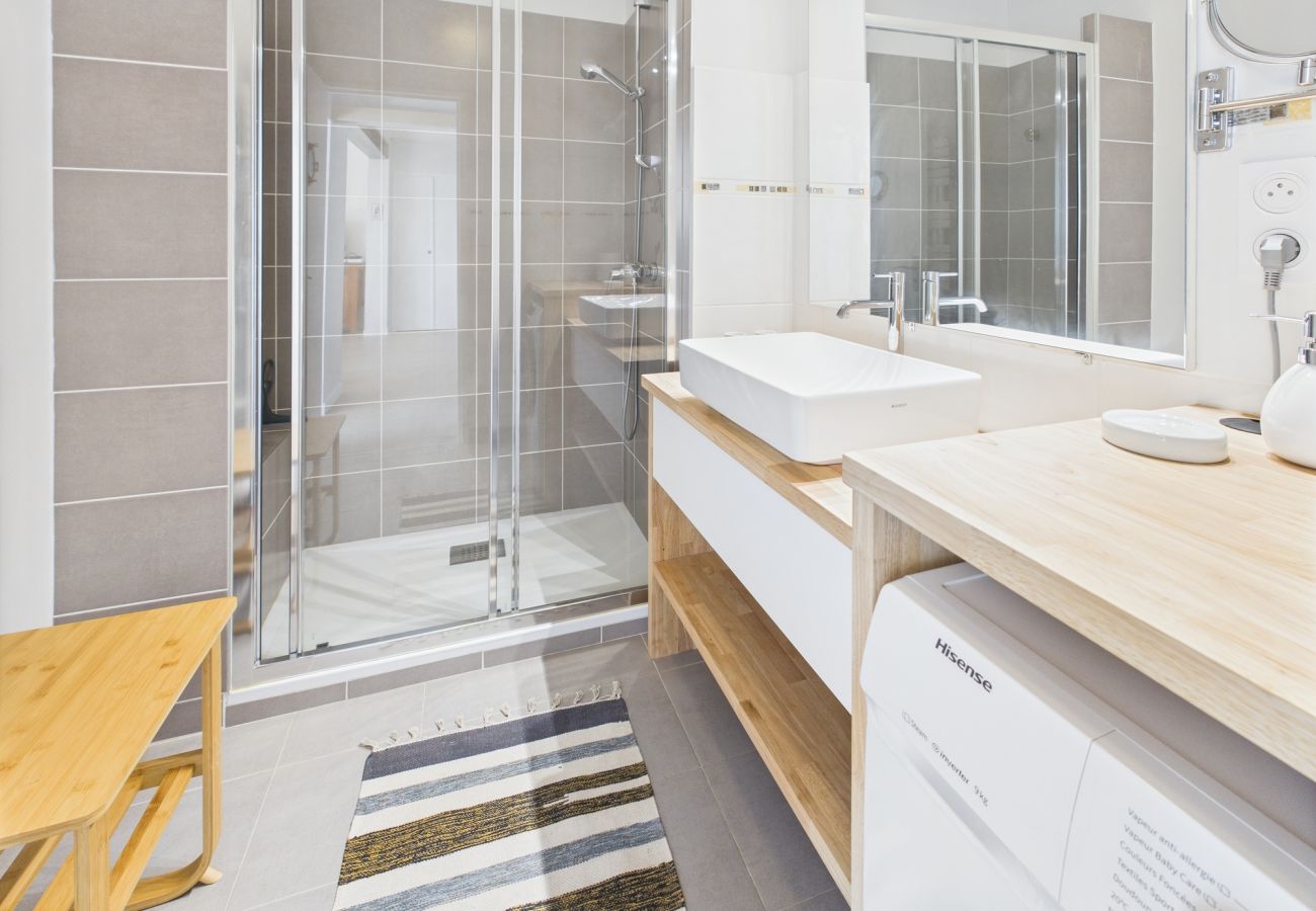Appartement à Concarneau - -SWIM- T3 près des plages avec parking